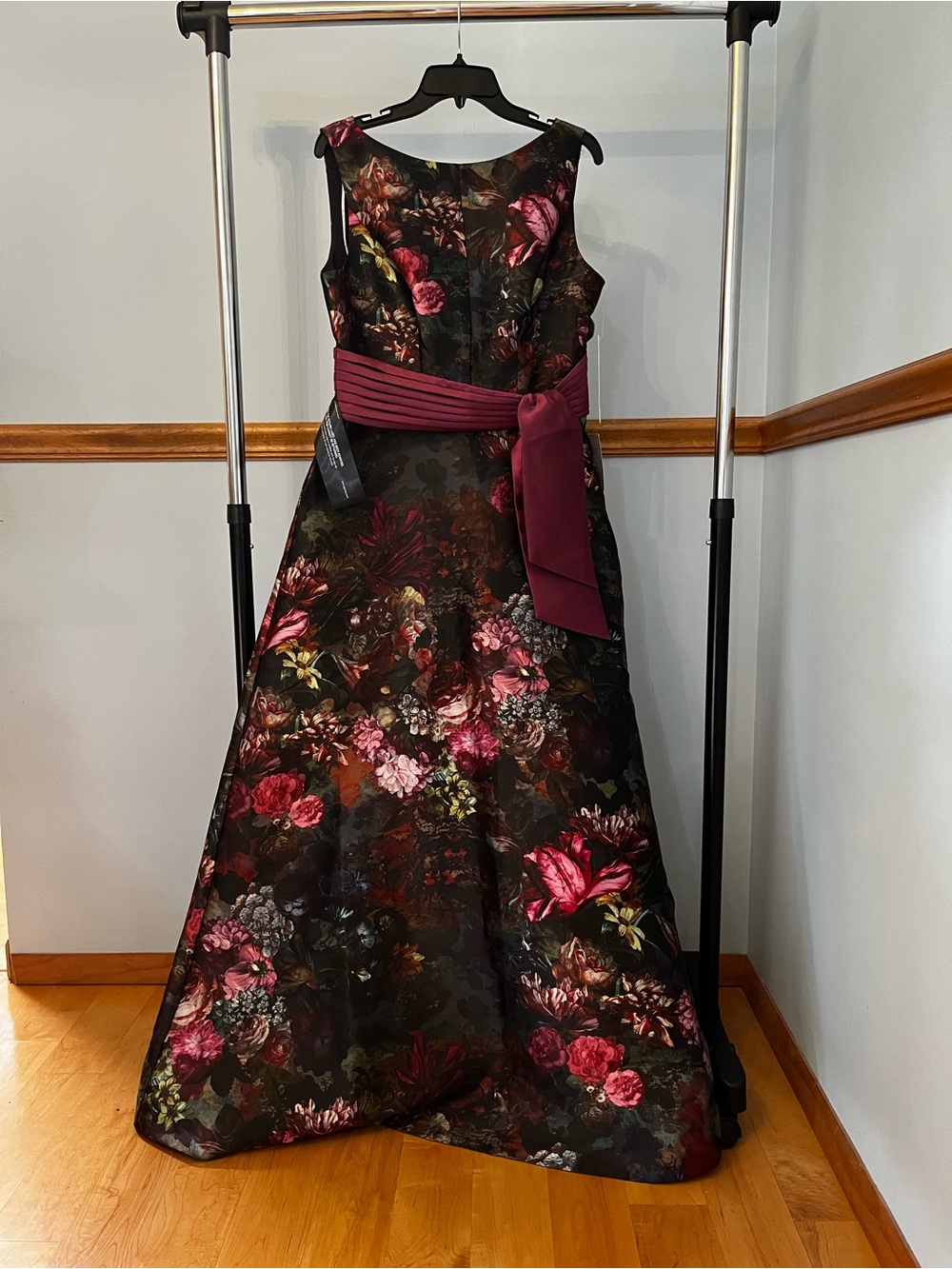 Kay Unger “Nicoletta” Gown, NWT